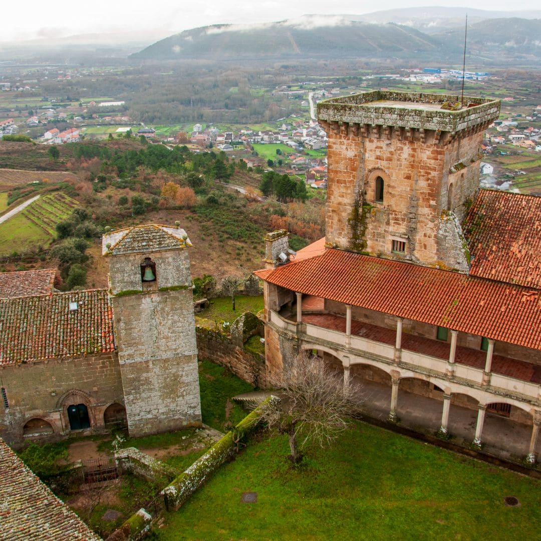 Château de Monterrei, palais, église et Torre de las Damas, Ourense, Galice