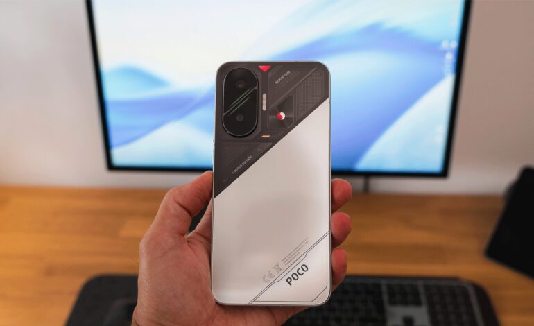 Este smartphone Xiaomi POCO con pantalla AMOLED, 1,5K y 12 GB de RAM baja más de 150 € su precio en AliExpress