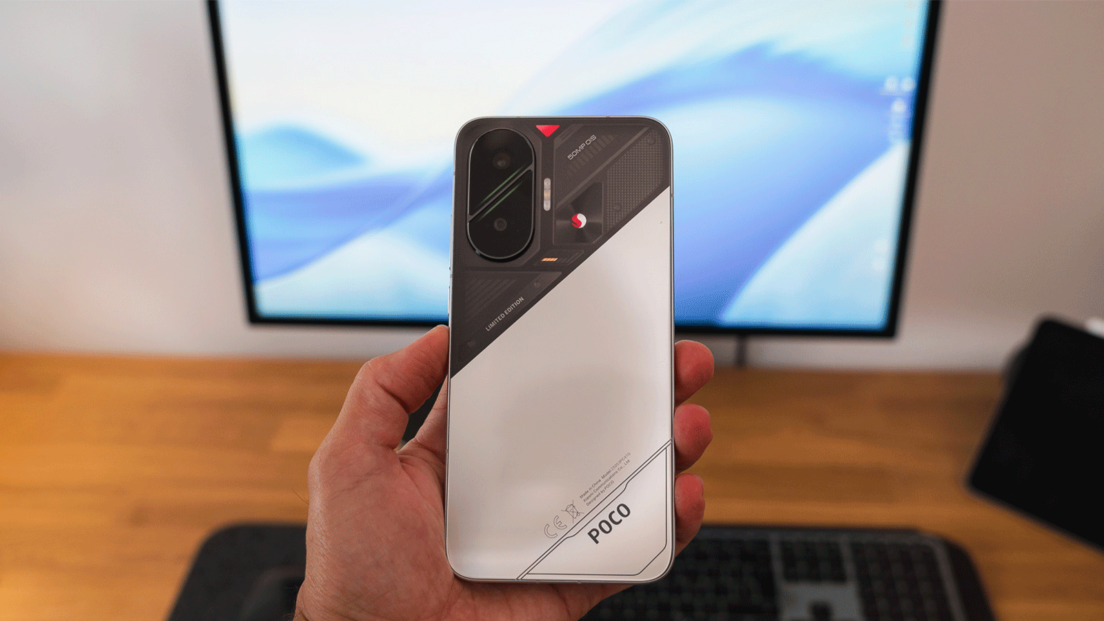 Teléfono móvil POCO F7