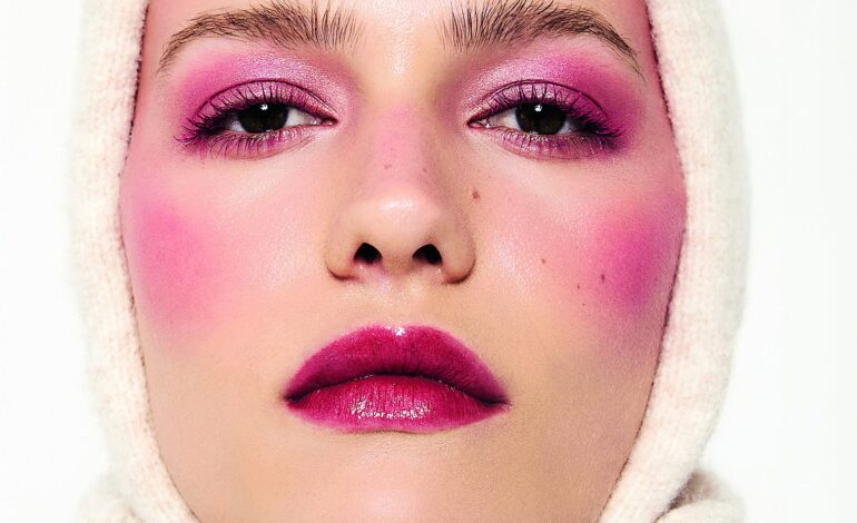 Un perfume revelación o la mejor crema para usar a los 60: los ganadores de los Premios Belleza Mujerhoy 2025