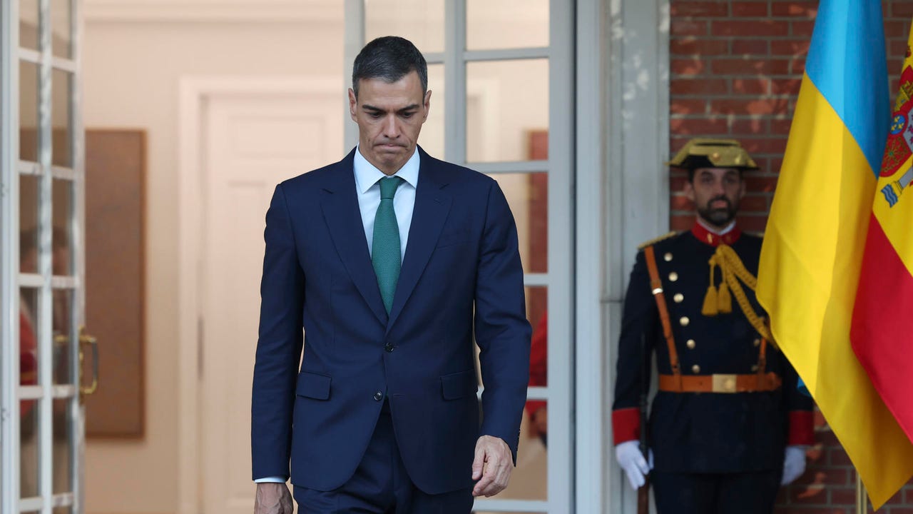 Balance político de 2025 | Sánchez intenta dar carpetazo a la crisis por corrupción y acoso sexual señalando a la derecha: «No vamos a aceptar lecciones»