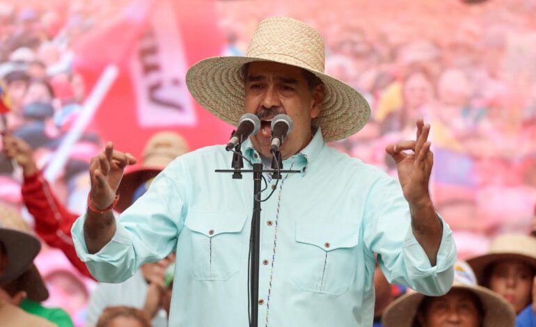 Nicolás Maduro califica a María Corina Machado de «nazi fascista criminal» tras recibir el premio Nobel de la Paz