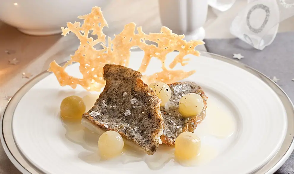 Rodaballo con crujiente de parmesano