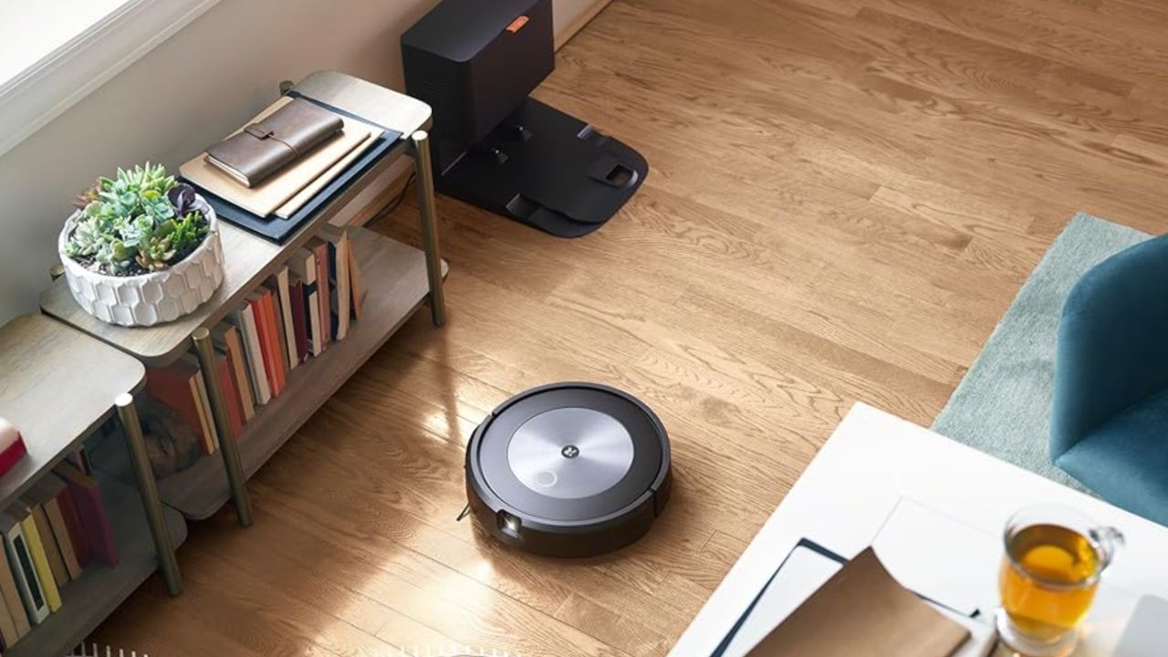 Imágenes del Roomba J7+