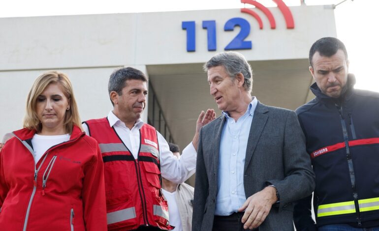 Citan a Feijóo como testigo por la gestión de la DANA y requieren que entregue mensajes con Mazón