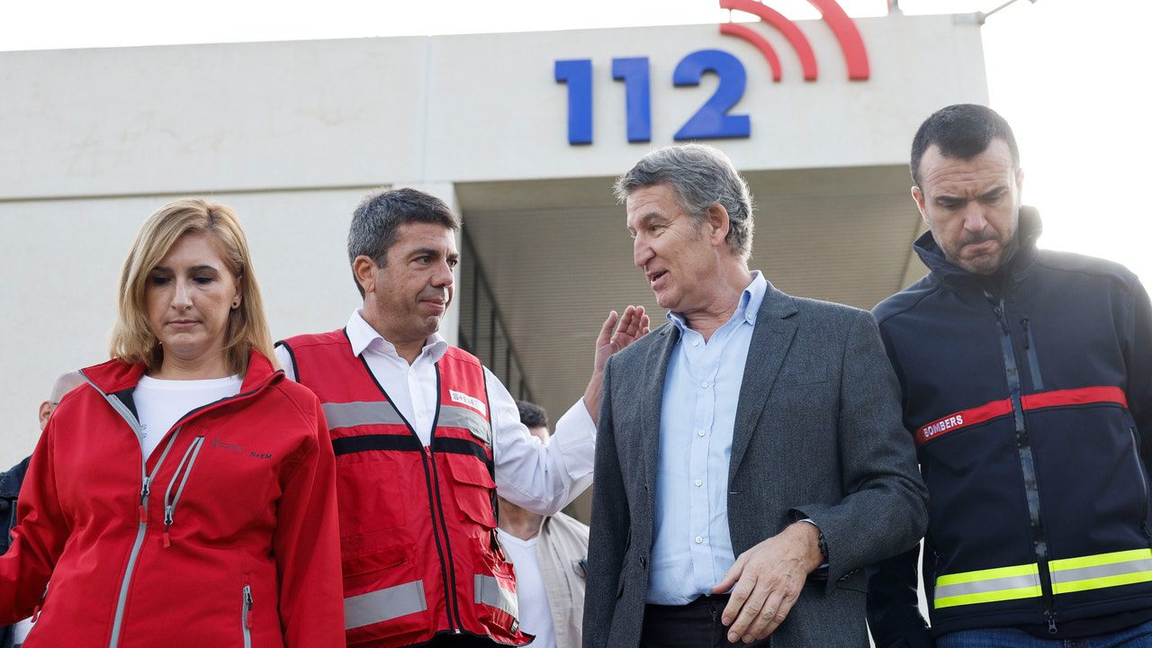 Citan a Feijóo como testigo por la gestión de la DANA y requieren que entregue mensajes con Mazón