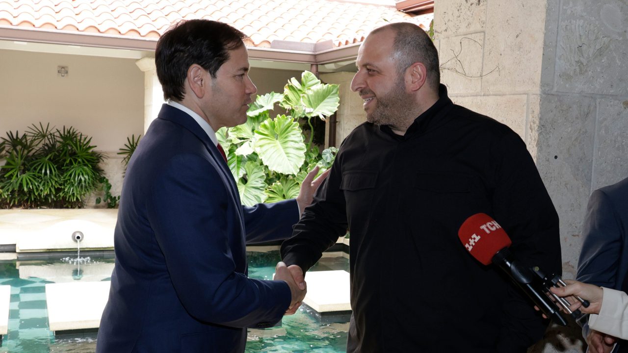 EEUU y Ucrania mantienen sus contactos en busca de la paz con «mucho trabajo por hacer» todavía