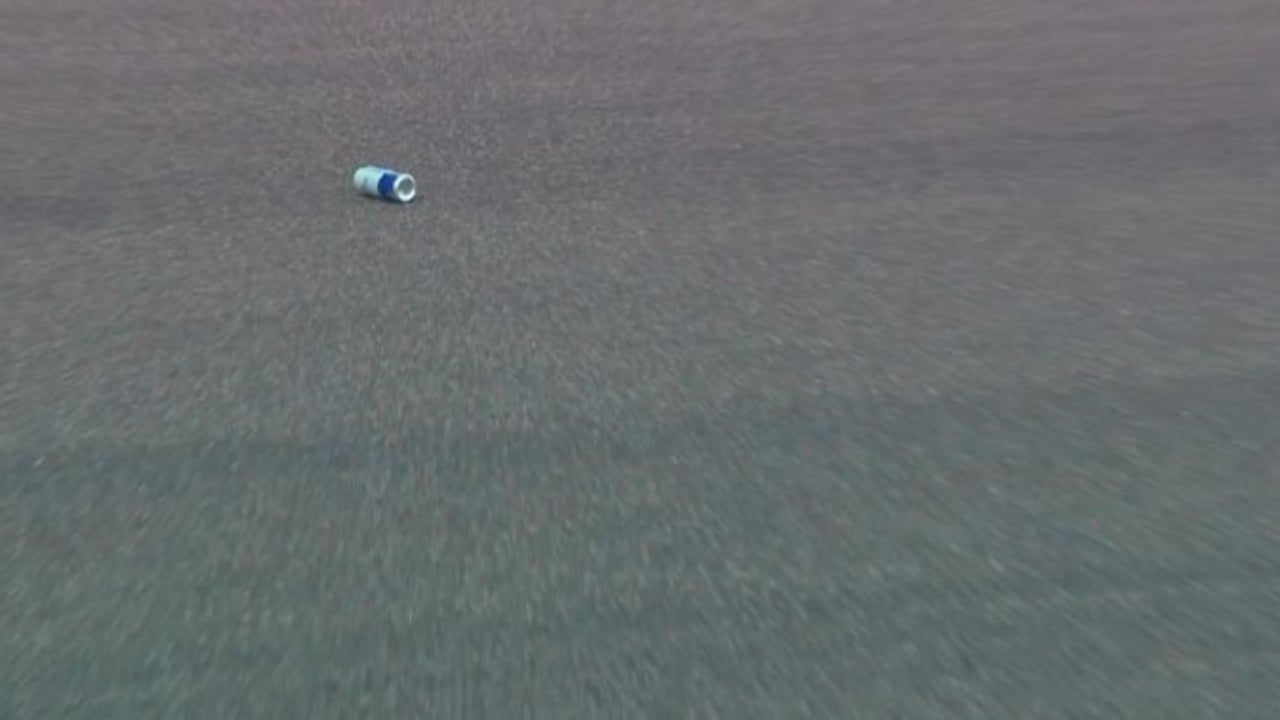 una lata en la pista