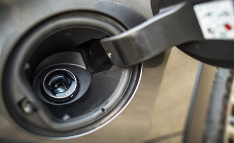 por qué el depósito de tu coche ya no tiene tapón
