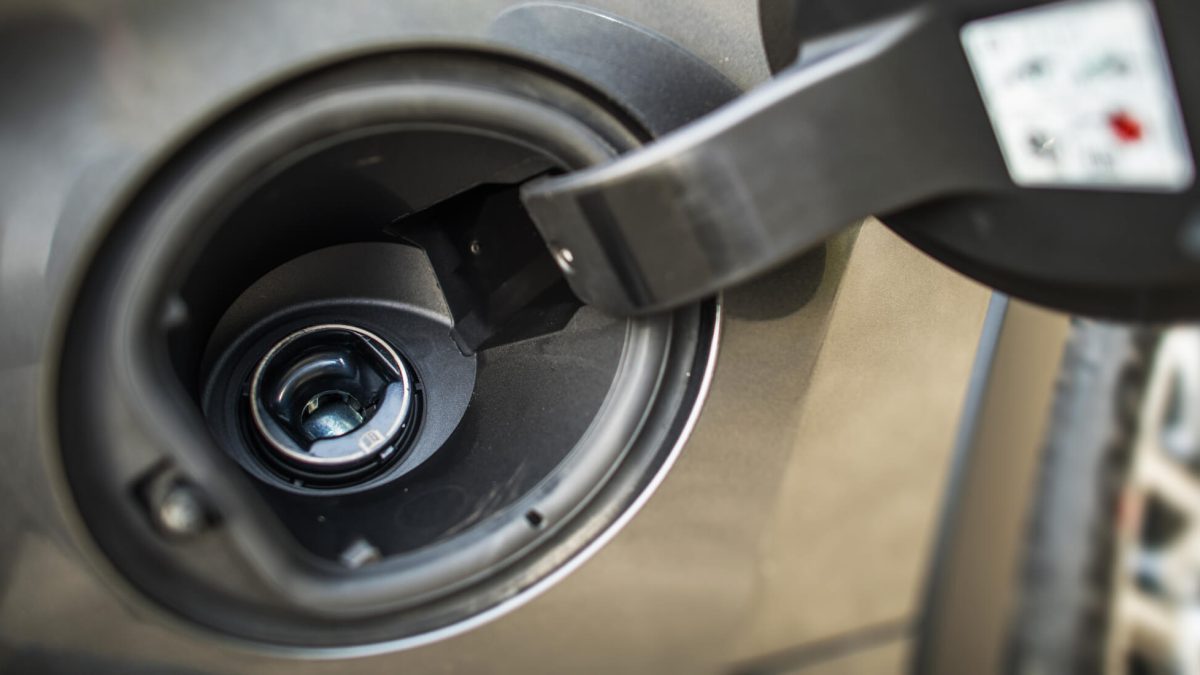 por qué el depósito de tu coche ya no tiene tapón