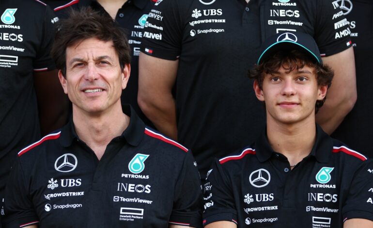 Tienes que recordarte a ti mismo que tiene 19 años