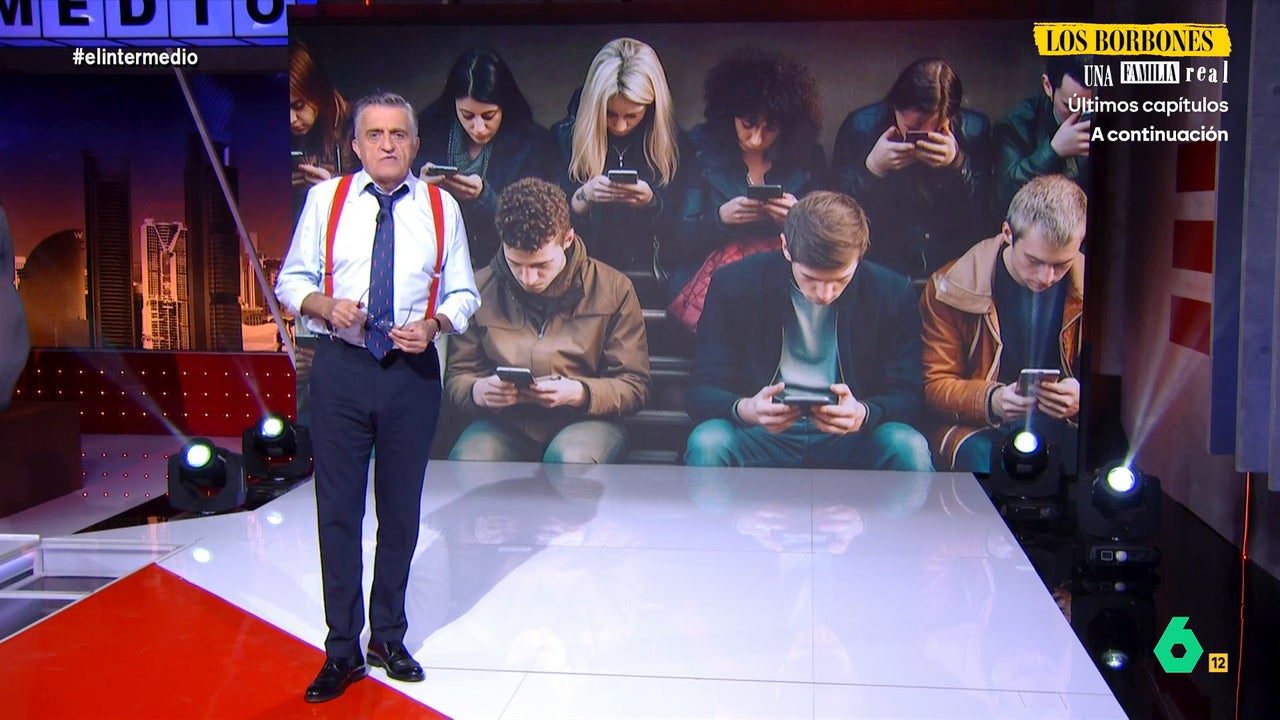 El mayor terror del ser humano ya no es la guerra, sino tener un 10% de batería