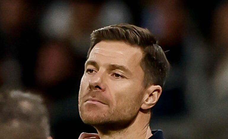 el Bernabéu estalla y Militao se rompe