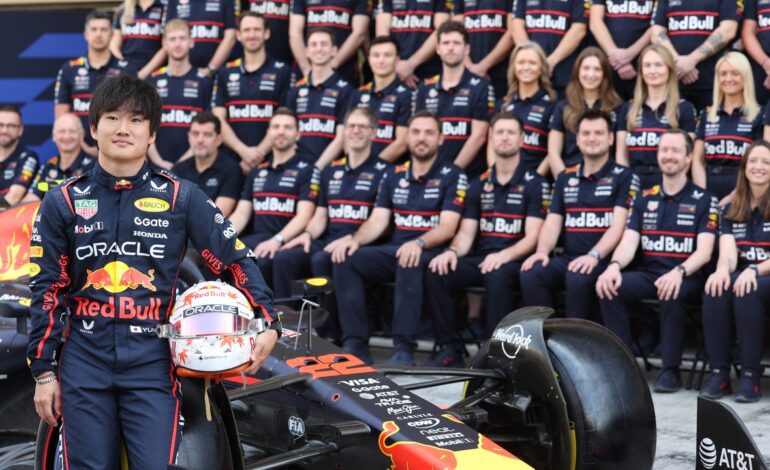El jefe de Red Bull señala directamente a Tsunoda: «Dos McLaren contra Verstappen…»