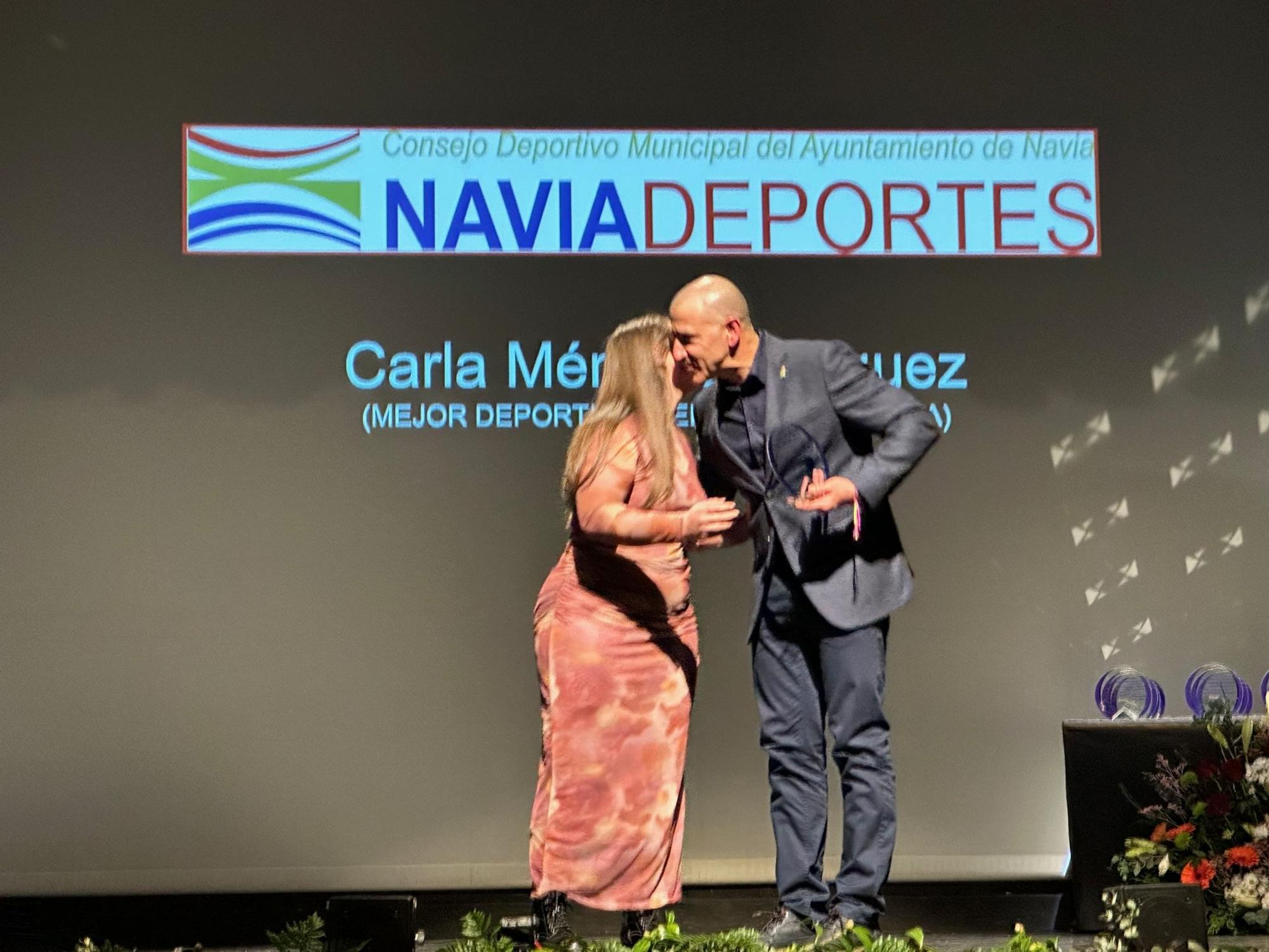 La Gala del Deporte de Navia, un aplauso al esfuerzo y la determinación