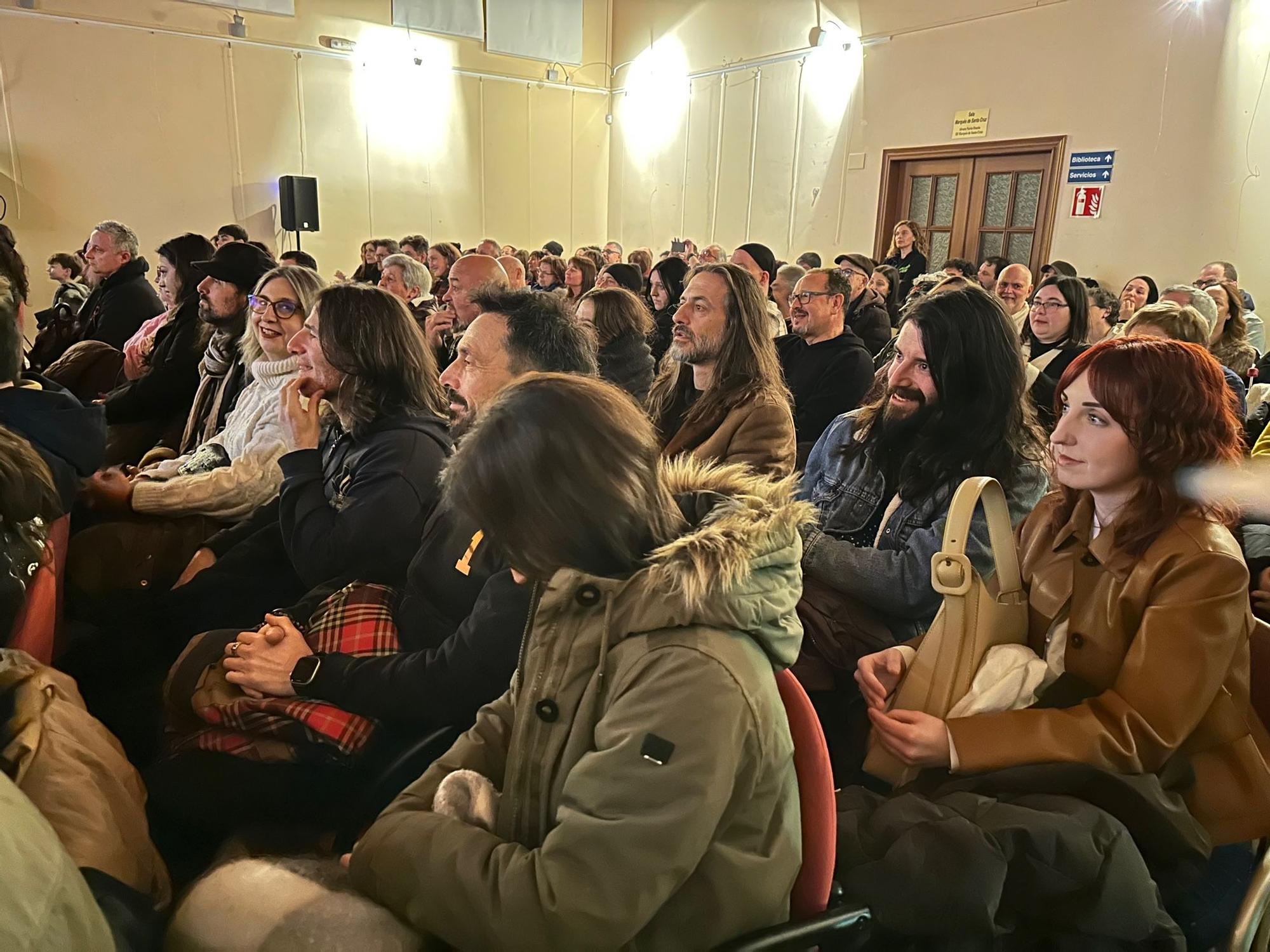 EN IMÁGENES: La presentación del documental que habla desde lo íntimo del Festival Unirock de Puerto de Vega