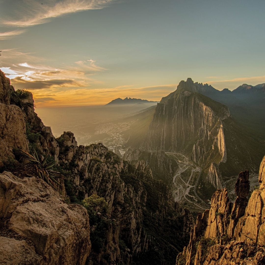 El espectacular paisaje del Cañón de La Huasteca en Nuevo León, México