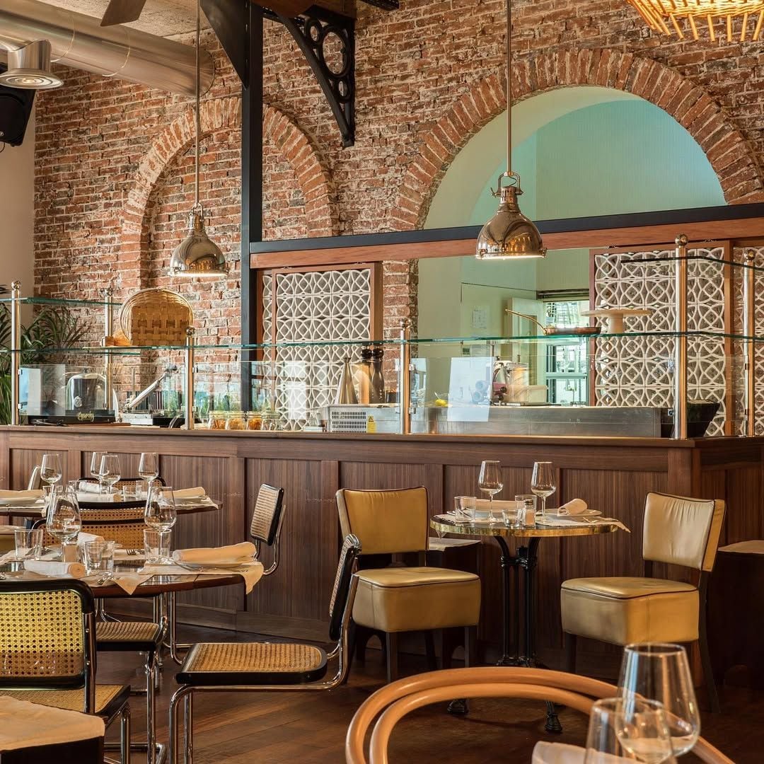 Flux, restaurant, Porto, Portugal