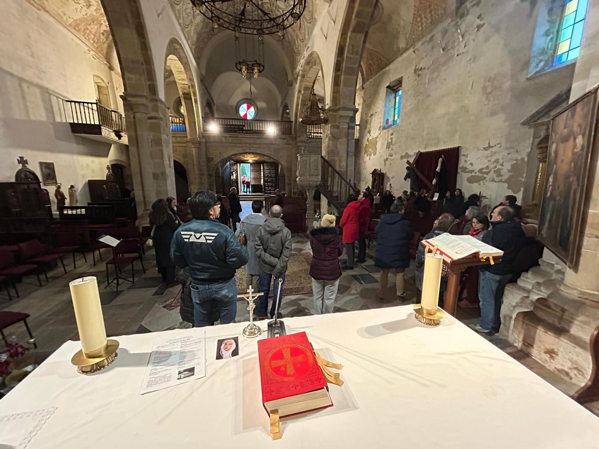 EN FOTOS: El monasterio de San Salvador de Cornellana acoge una nueva jornada de visitas guiadas