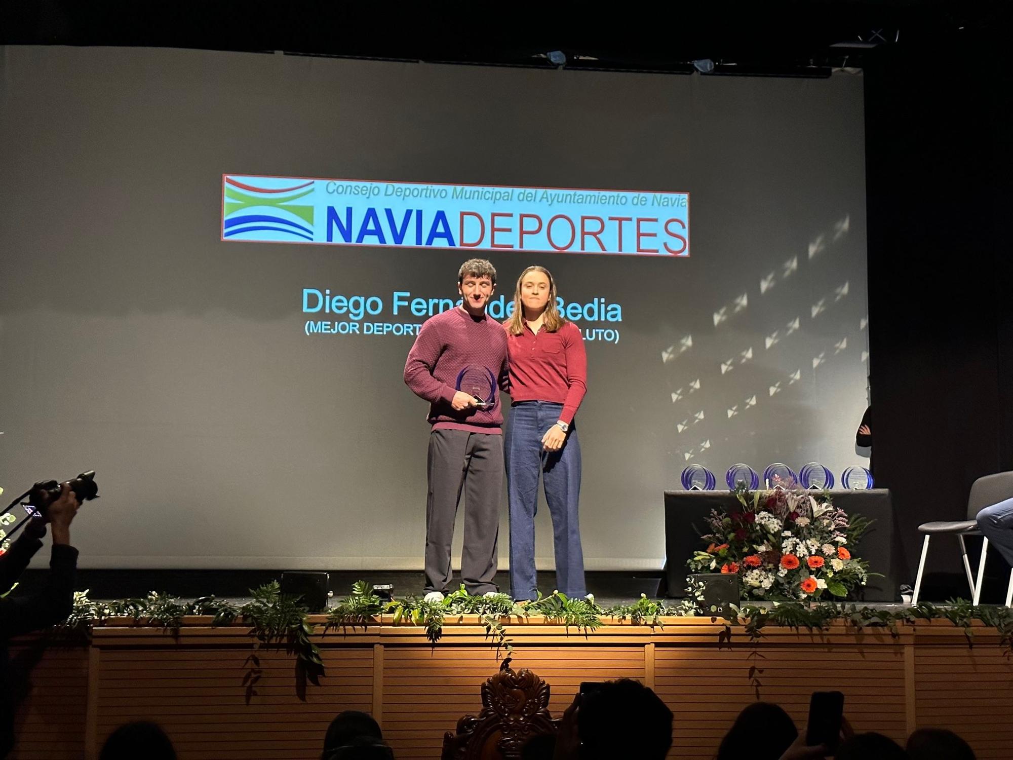 La Gala del Deporte de Navia, un aplauso al esfuerzo y la determinación