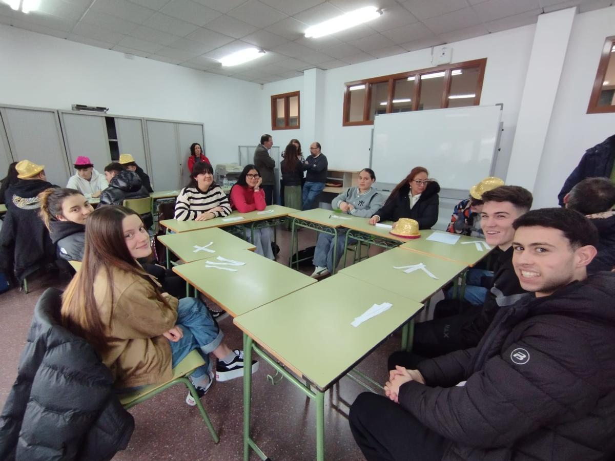 Estudiantes que participan en el programa.