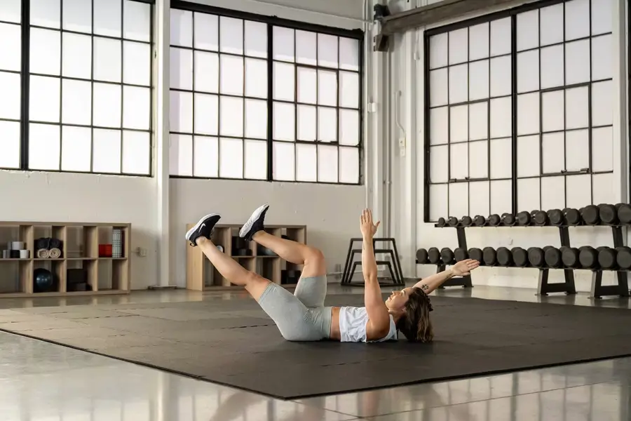 Insecto muerto / Nike