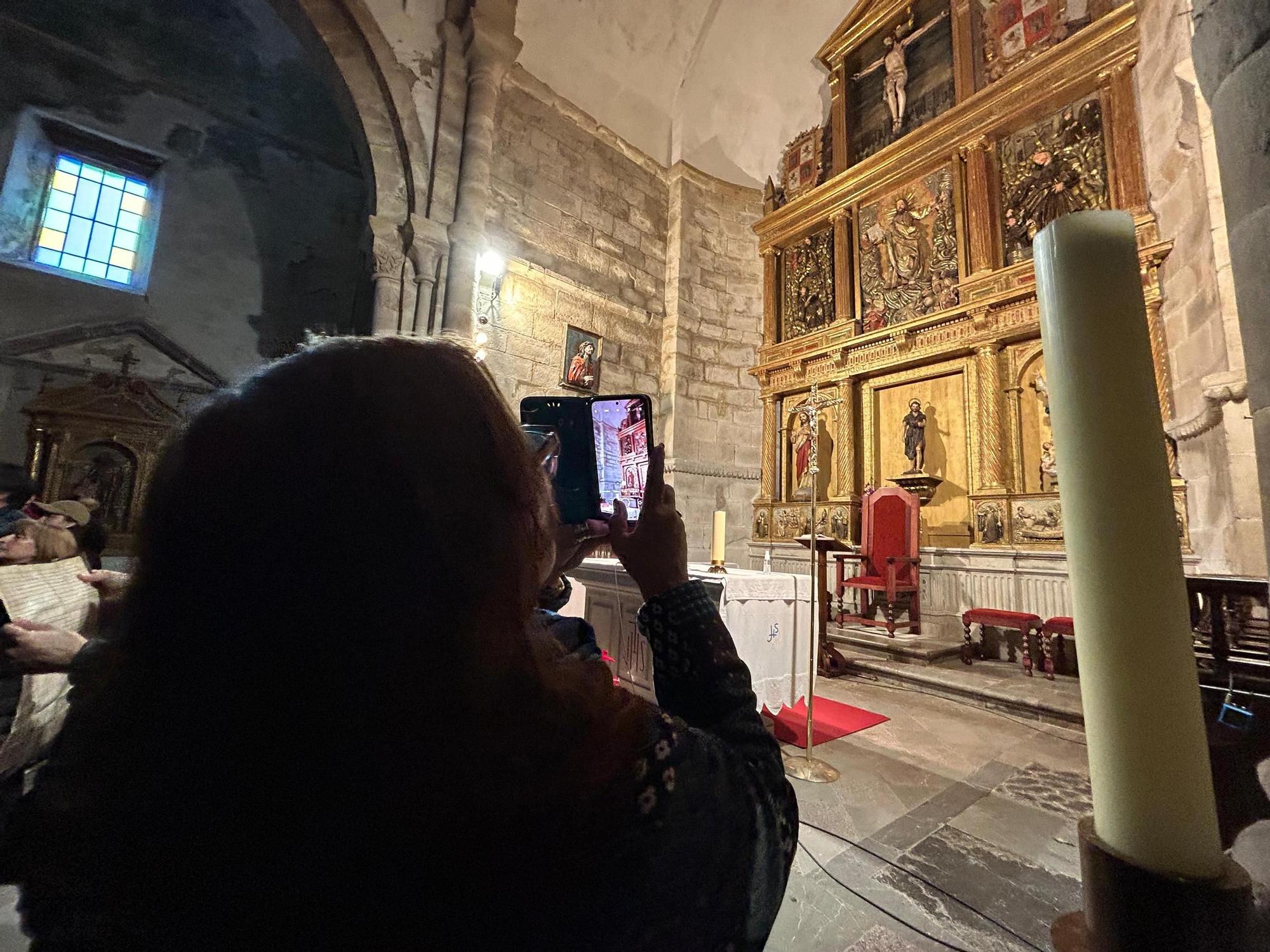 EN FOTOS: El monasterio de San Salvador de Cornellana acoge una nueva jornada de visitas guiadas