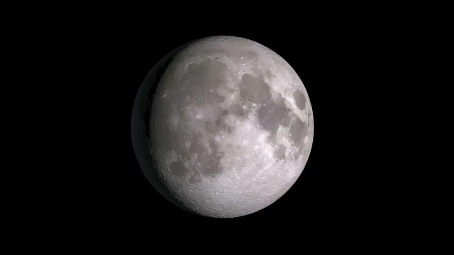 Fase lunar del jueves 1 de enero de 2026: Luna creciente gibosa