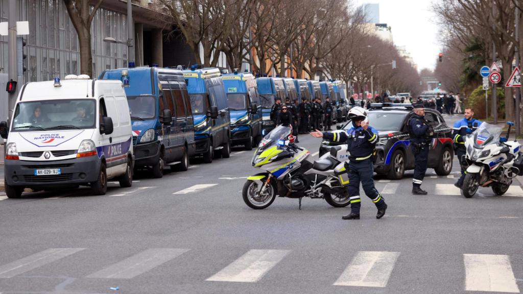 Dispositivo policial en Lyon antes del homenaje al joven activista Quentin Deranque.