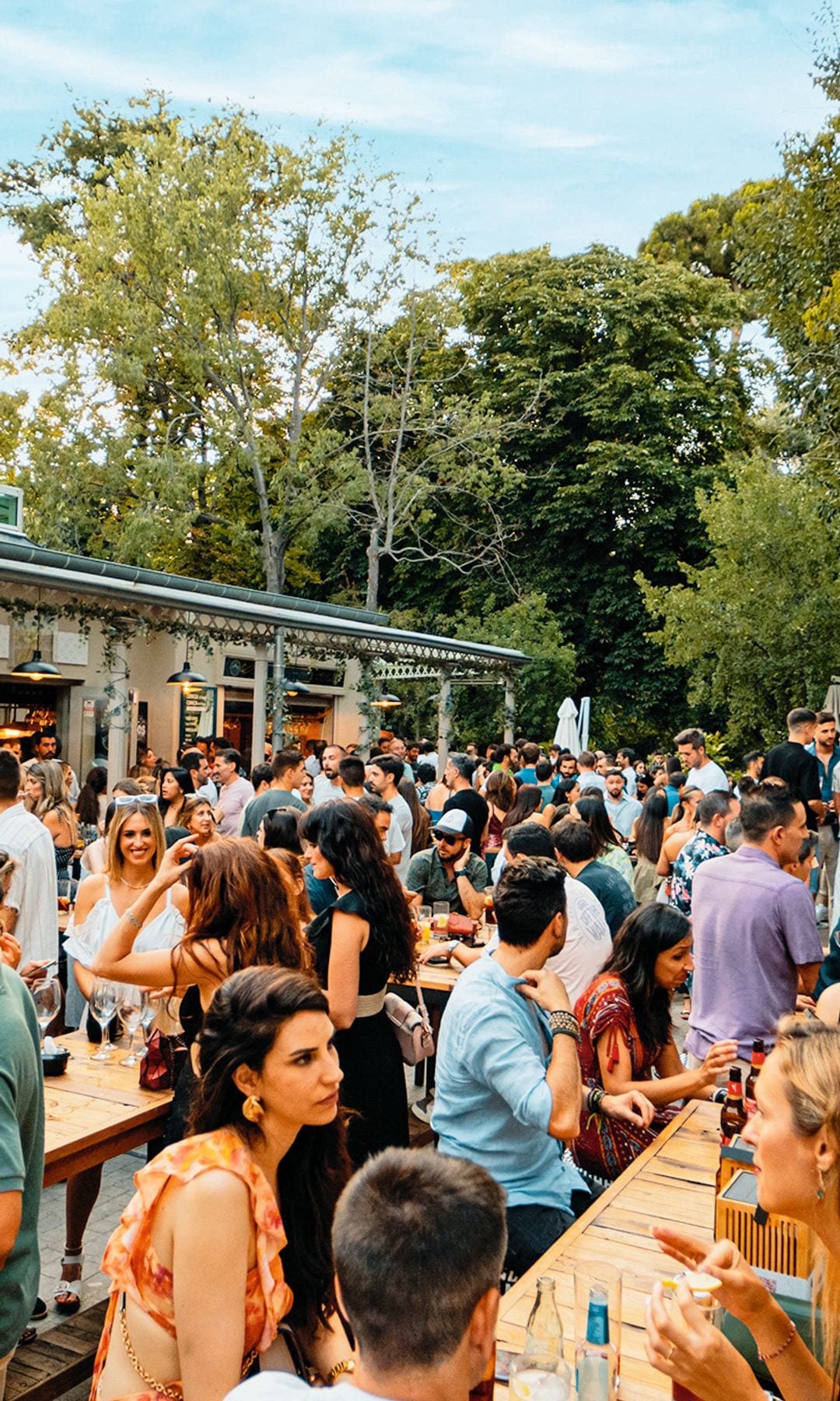 Terraza del Parque de la Florida en El Retiro, Madrid