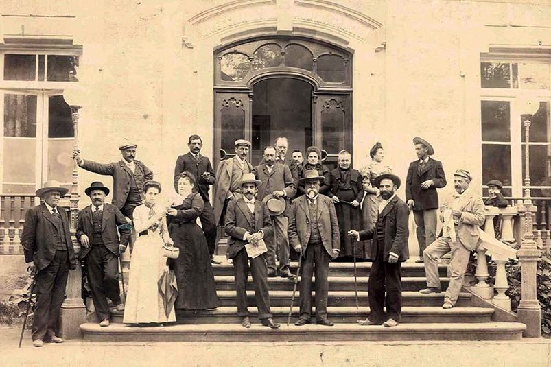 Au début du XXe siècle, les thermes étaient une destination commune de l'élite politique, intellectuelle et aristocratique.