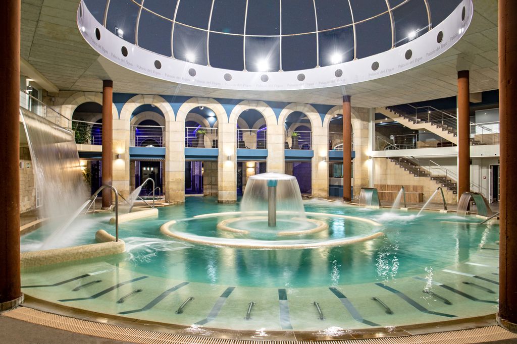 Spa du spa, paradis pour tous les amateurs de tourisme thermal.