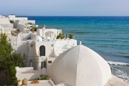 Hammamet y sus casas tradicionales frente al mar.