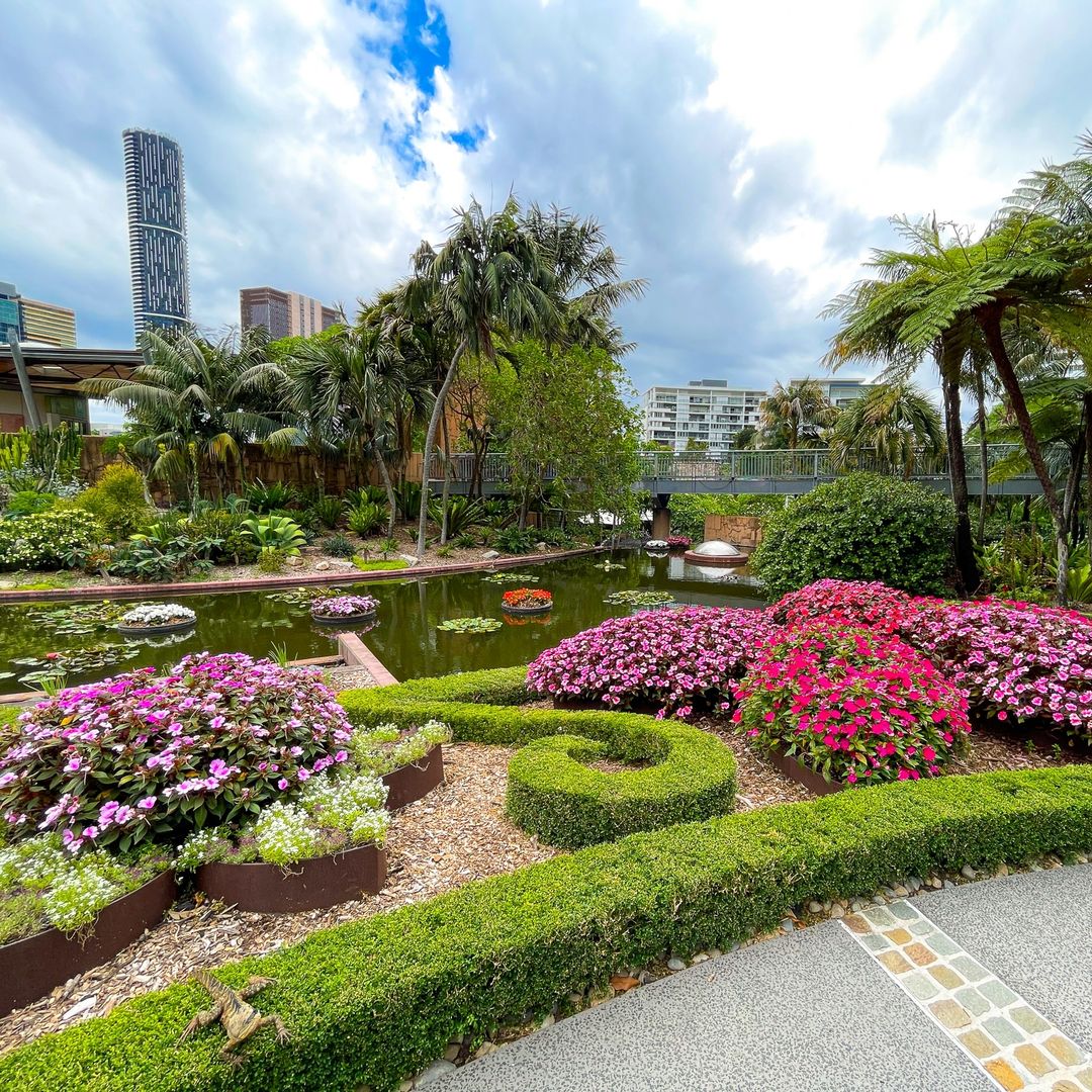 Calle Roma, Parkland, Brisbane, Australia