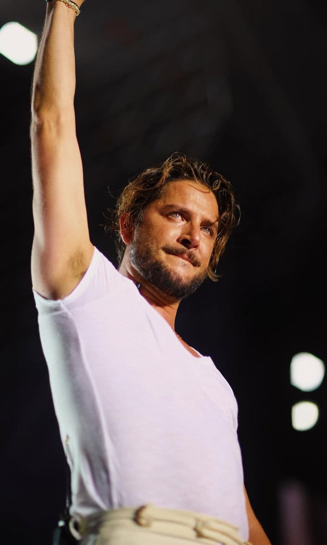 El cantante Manuel Carrasco en concierto