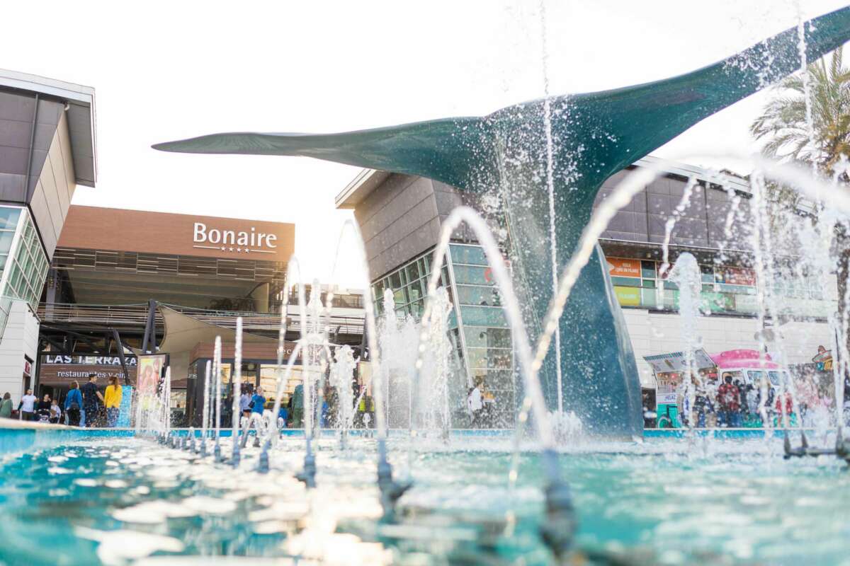 El centro comercial Bonaire es uno de los más grandes del país, con una superficie bruta alquilable de casi 56.000 metros cuadrados. Foto: Castellana Propiedades.