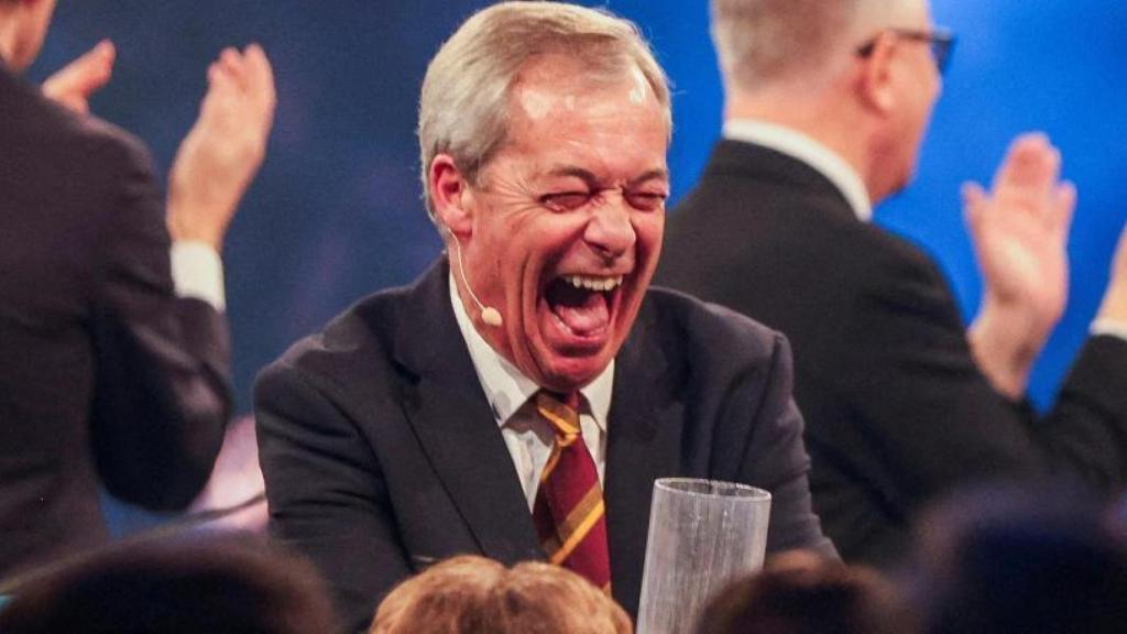 Nigel Farage, líder de Reform UK, en un evento en Birmingham, Reino Unido.