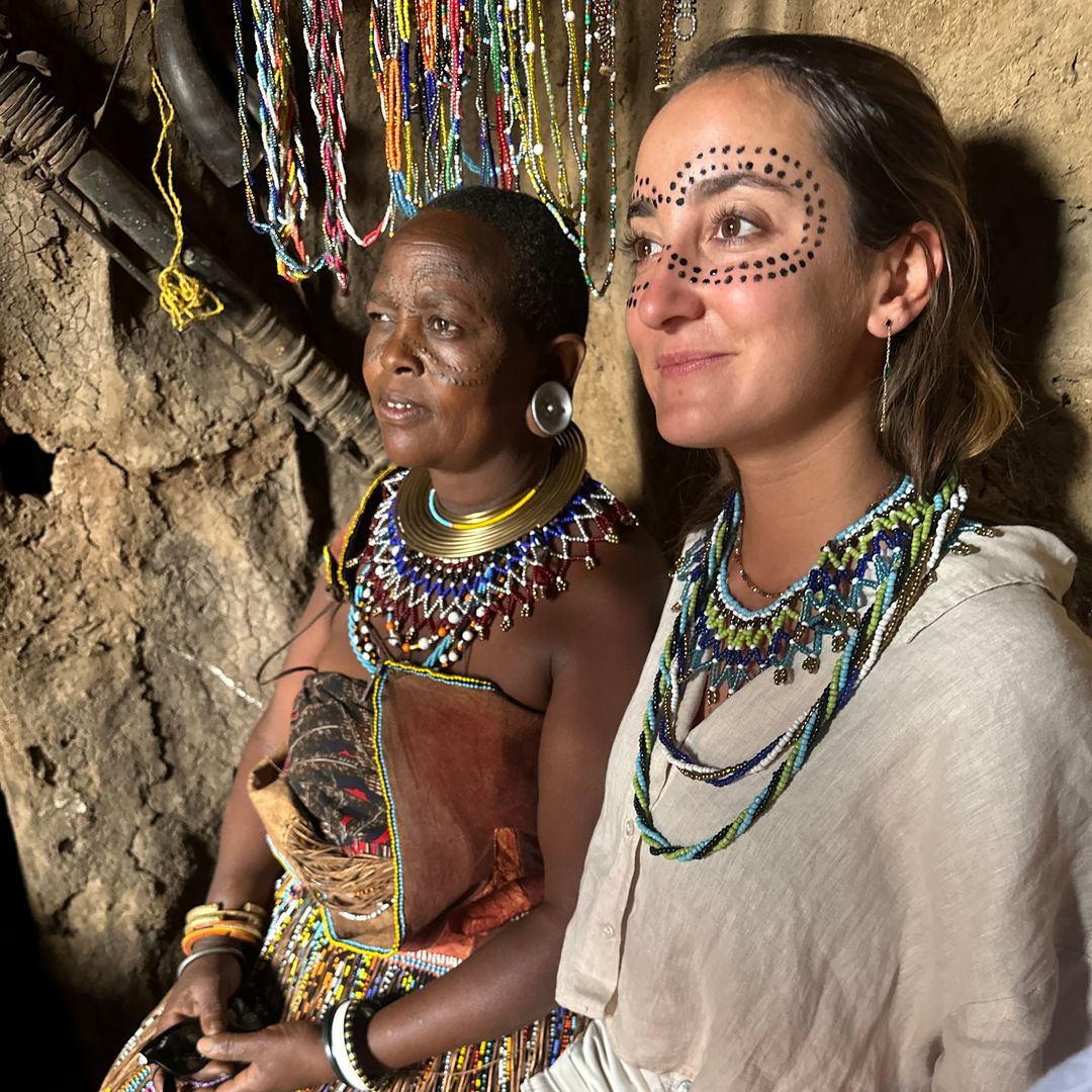 Lucía Pombo es una apasionada de los viajes y del mundo de los viajes, le encantan destinos como Tanzania o Zanzíbar