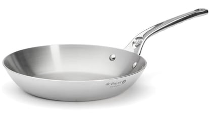 La sartén De Buyer es idónea para quienes busquen un accesorio duradero con resultados profesionales.
