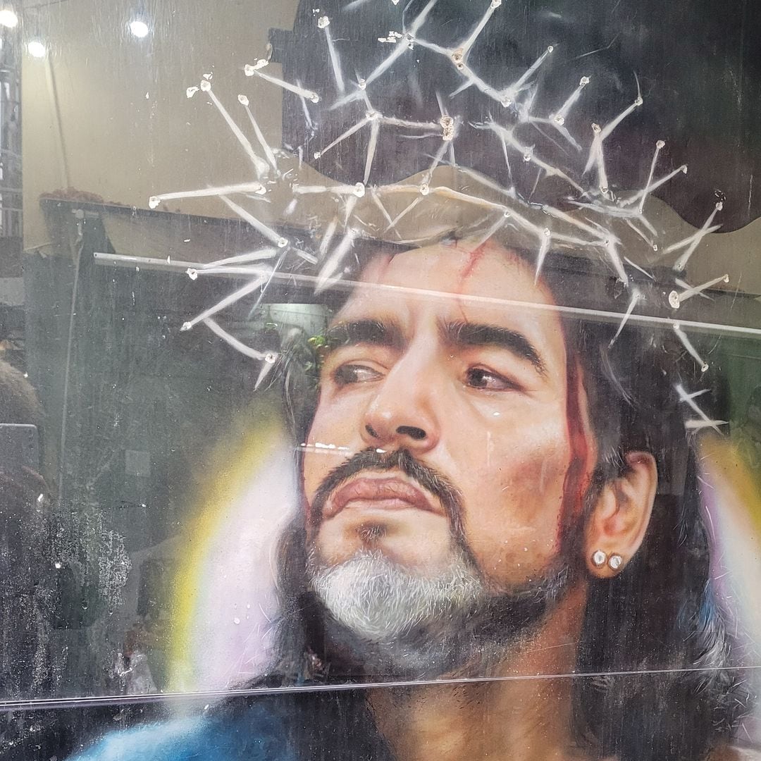 Fresco de Maradona en Nápoles