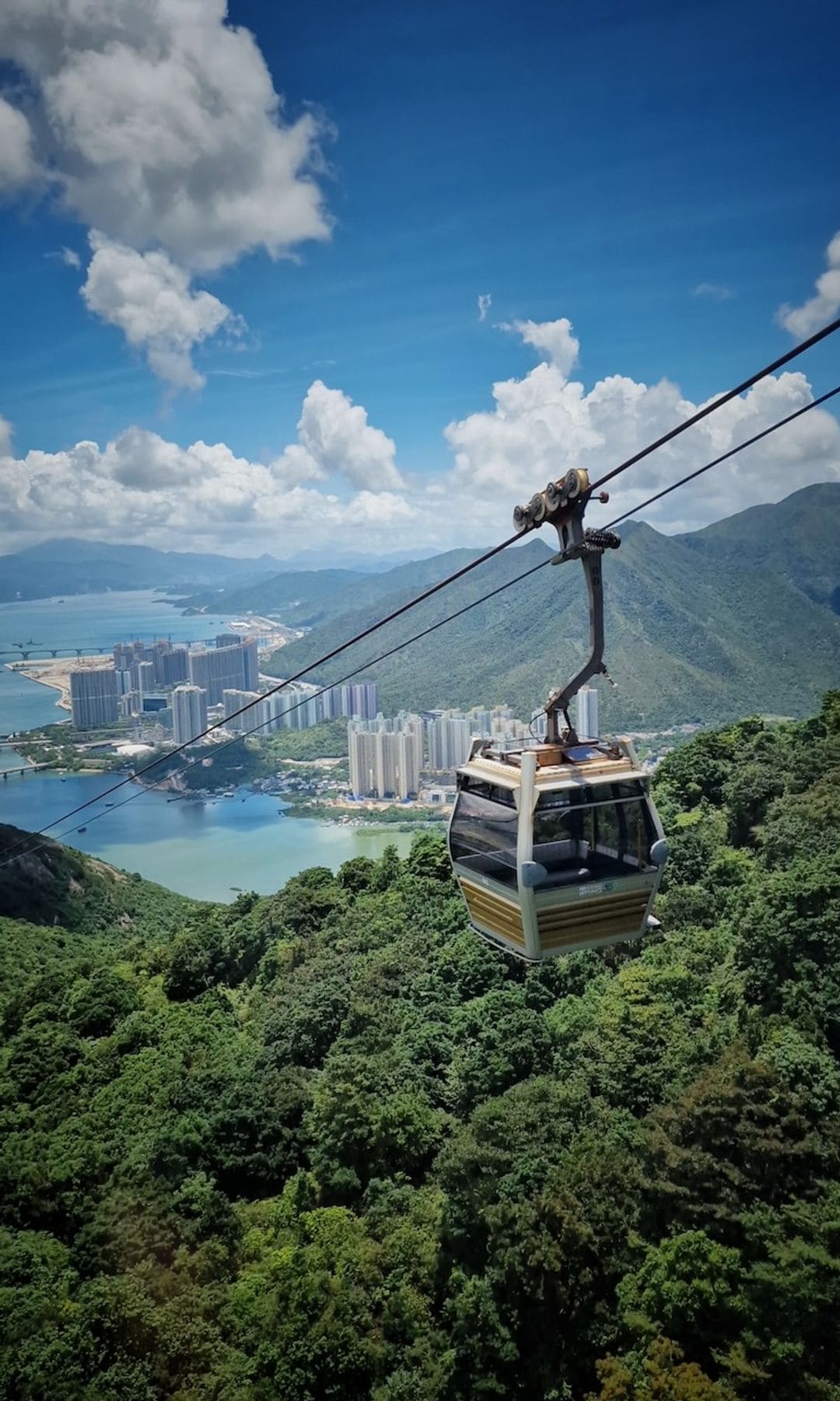 Teleférico Ngong Ping 360 en la isla de Lantau.