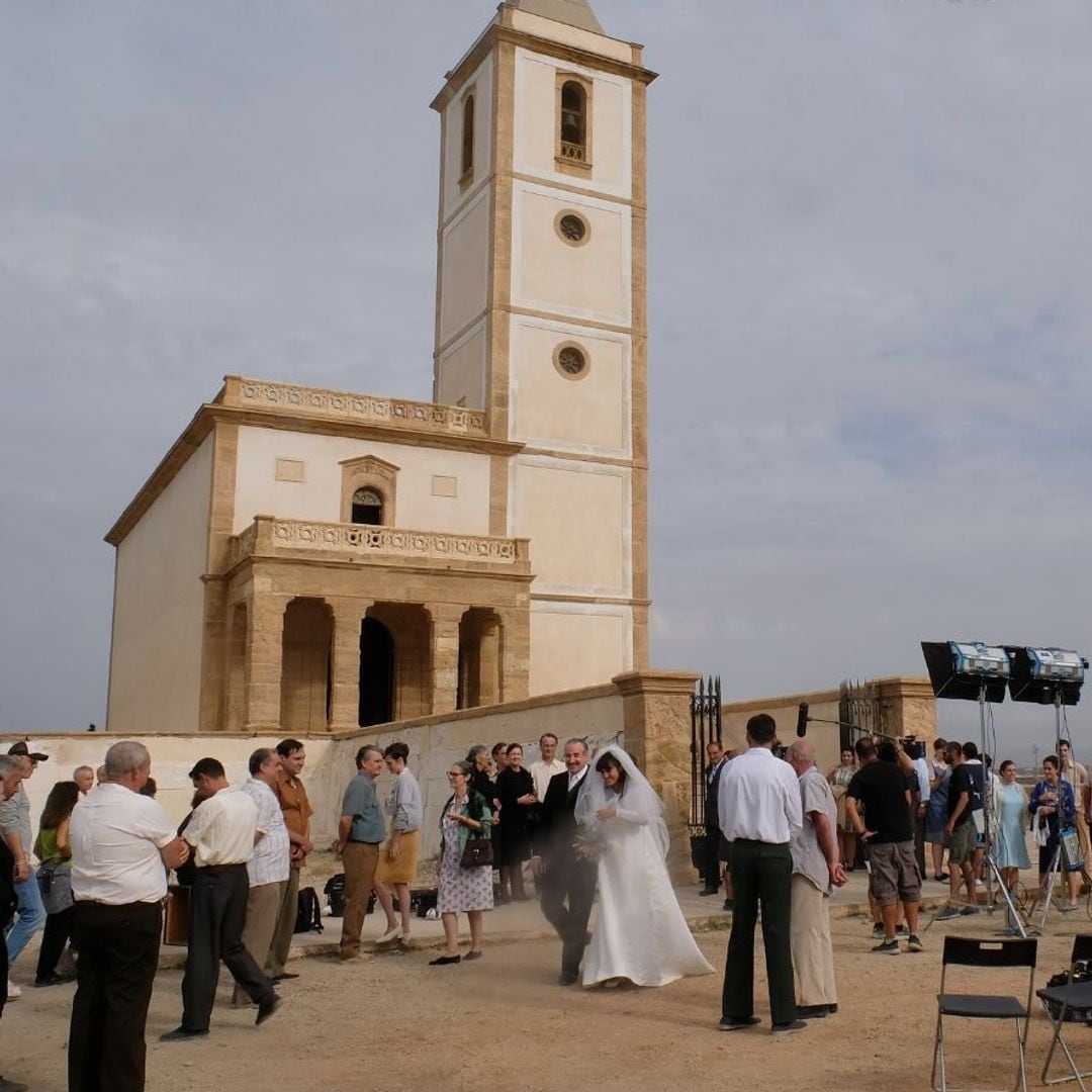 Rodaje de la serie Entre Tierras, con Megan Montaner, en La Almadraba de Monteleva, Almería