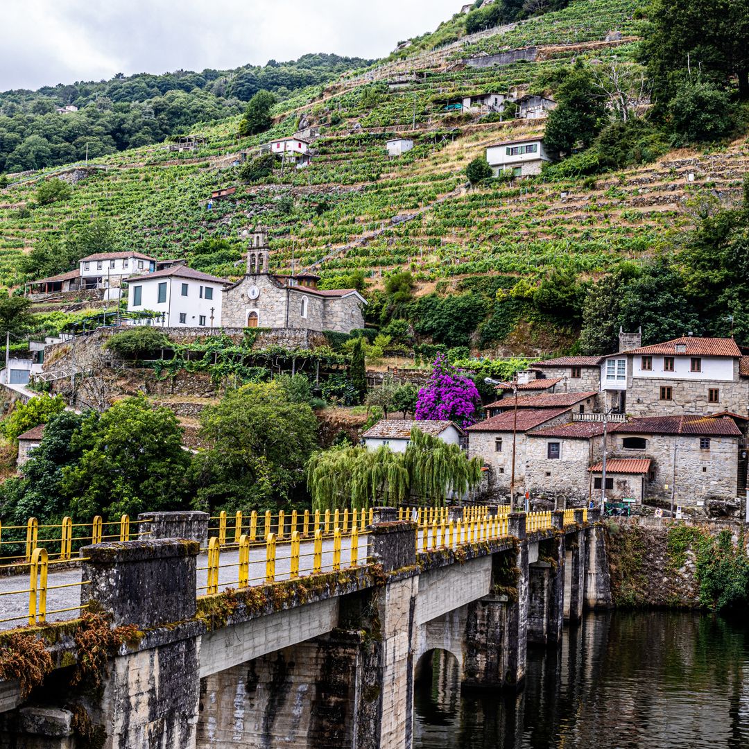 Localidad de Belesar, Ribeira Sacra, Lugo, Galicia