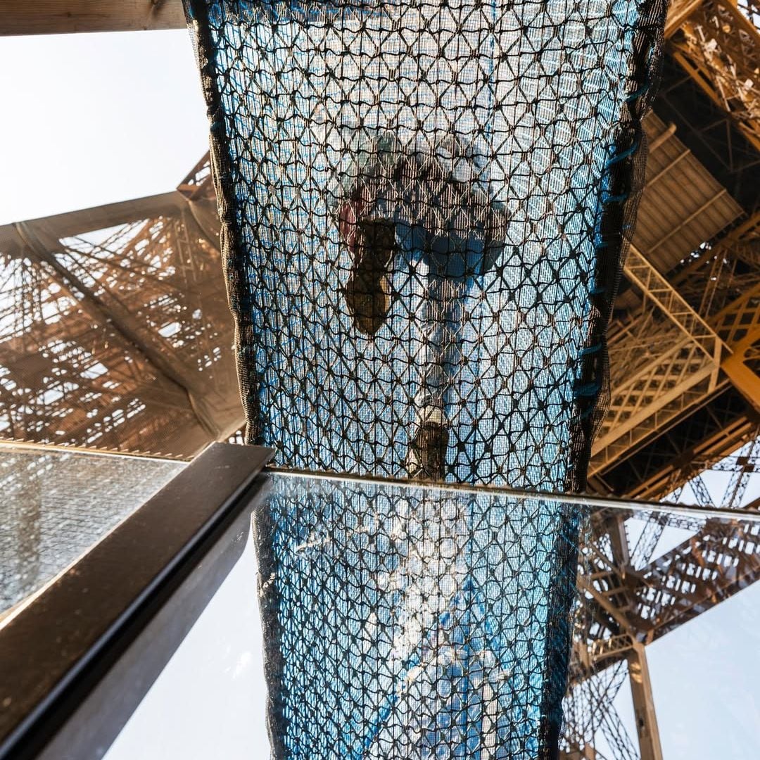 Puente colgante de la Torre Eiffel, París