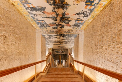 Interior de la tumba de Ramsés V y Ramsés VI en el Valle de los Reyes.