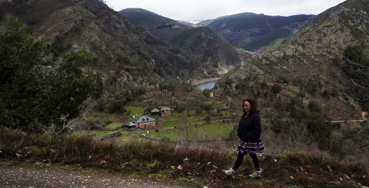 ELMA ANDRES, EN RIODEPORCOS, CONCEJO DE IBIAS