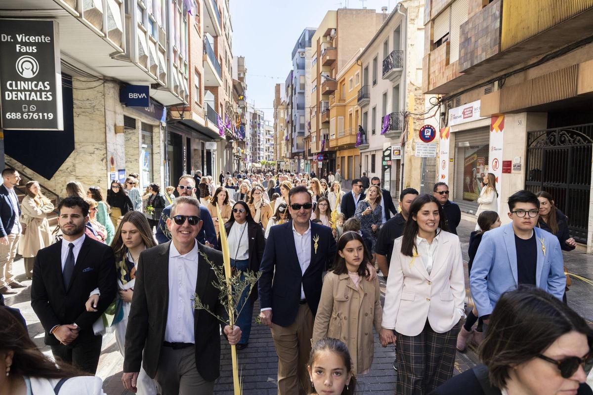 Procesión del Domingo de Ramos en Sagunto en plena polémica por el veto de la cofradía a las mujeres.