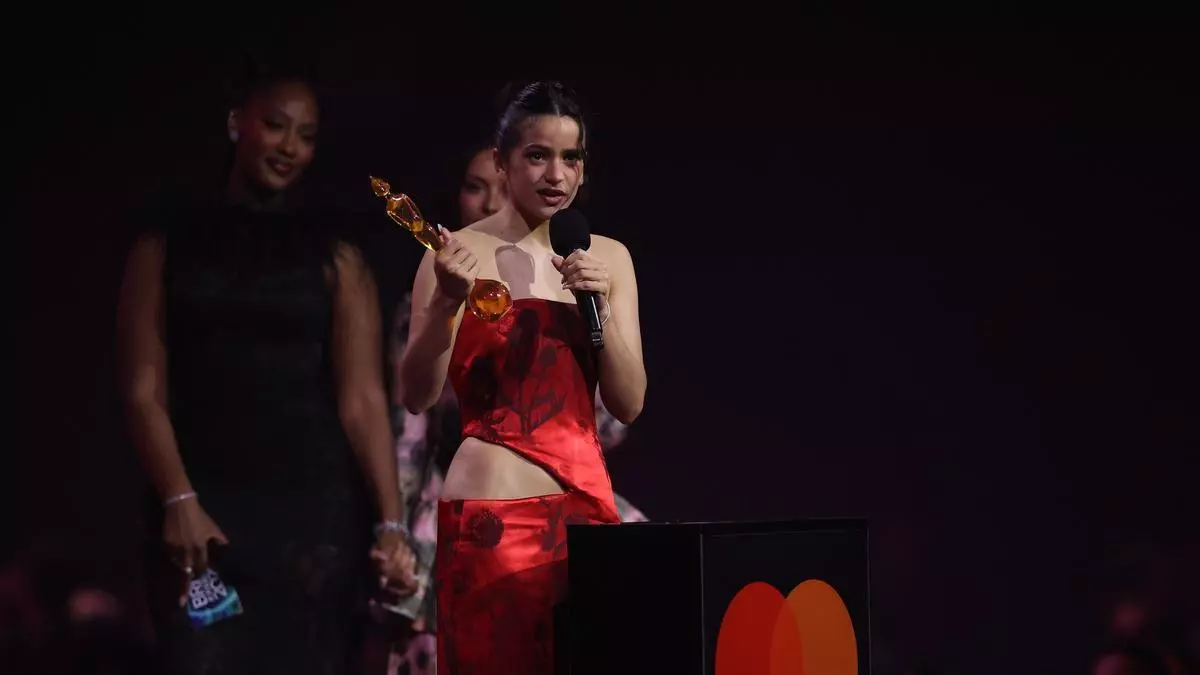 Rosalía gana el premio BRIT 2026 a Artista Internacional del Año en Manchester