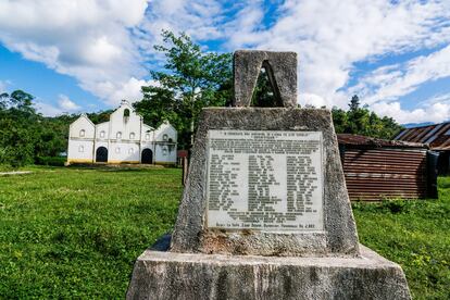 Memorial a las víctimas de la Guerra Civil Guatemalteca.