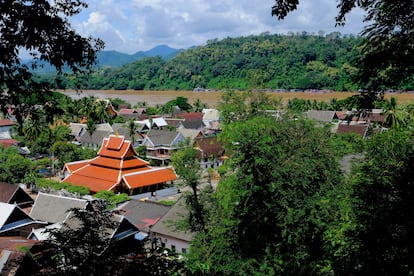 Antigua ciudad de Luang Prabang en el río Mekong.
